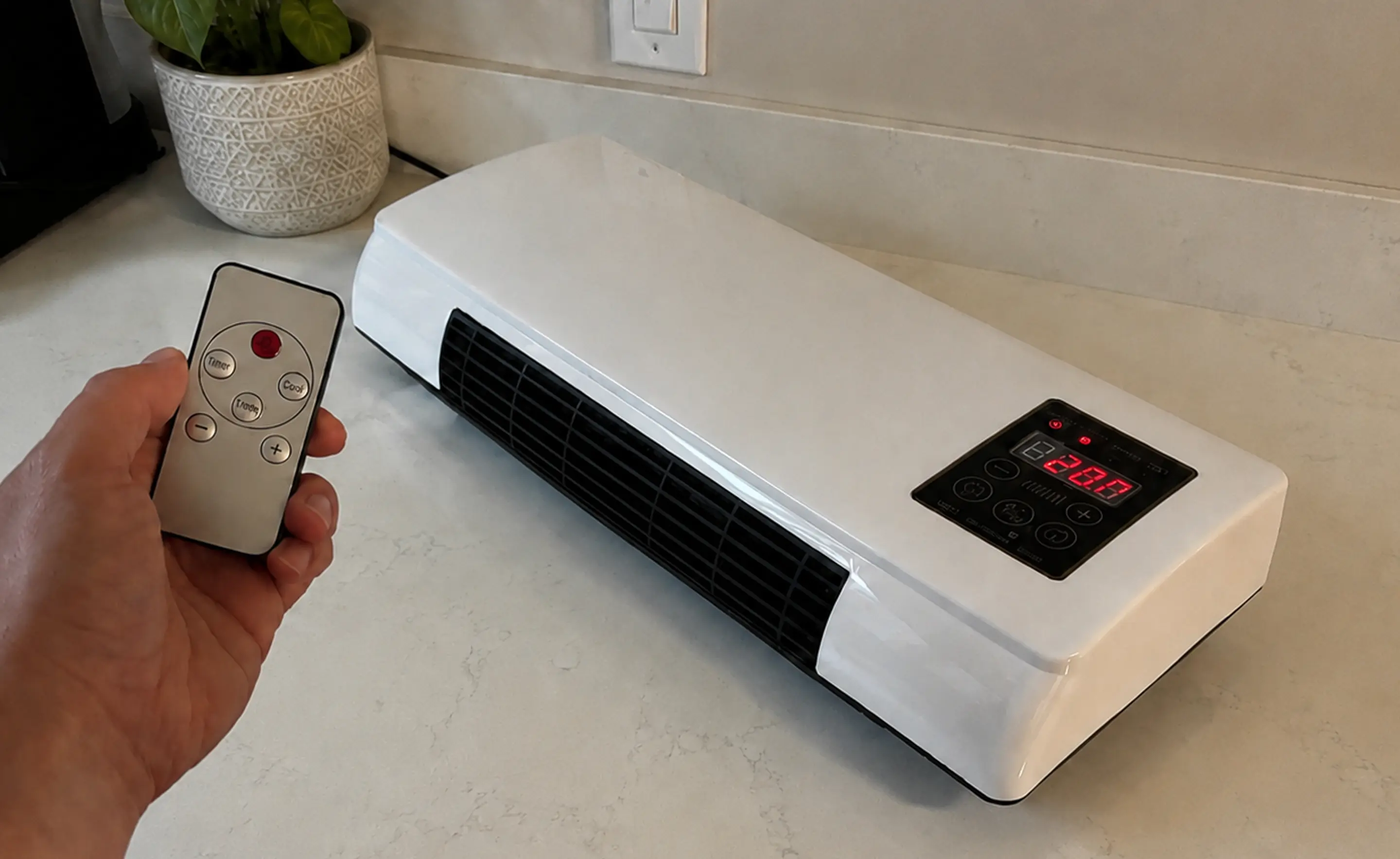 CoolCove 2-in-1 personal cooler and heater features